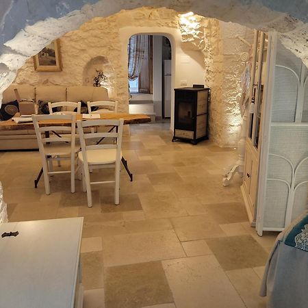Valle D'Itria Trulli E Alcova Mikael Cisternino Bagian luar foto