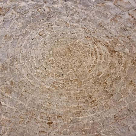 Valle D'Itria Trulli E Alcova Mikael Cisternino Bagian luar foto