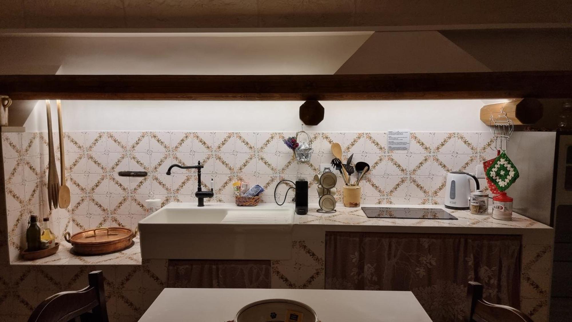 Valle D'Itria Trulli E Alcova Mikael Cisternino Bagian luar foto